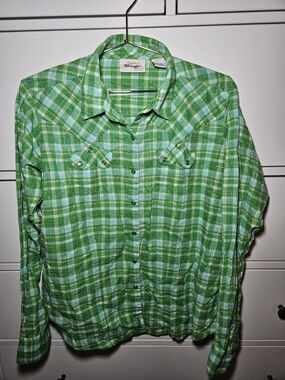 Wrangler Green Plaid Western Button-Down Shirt